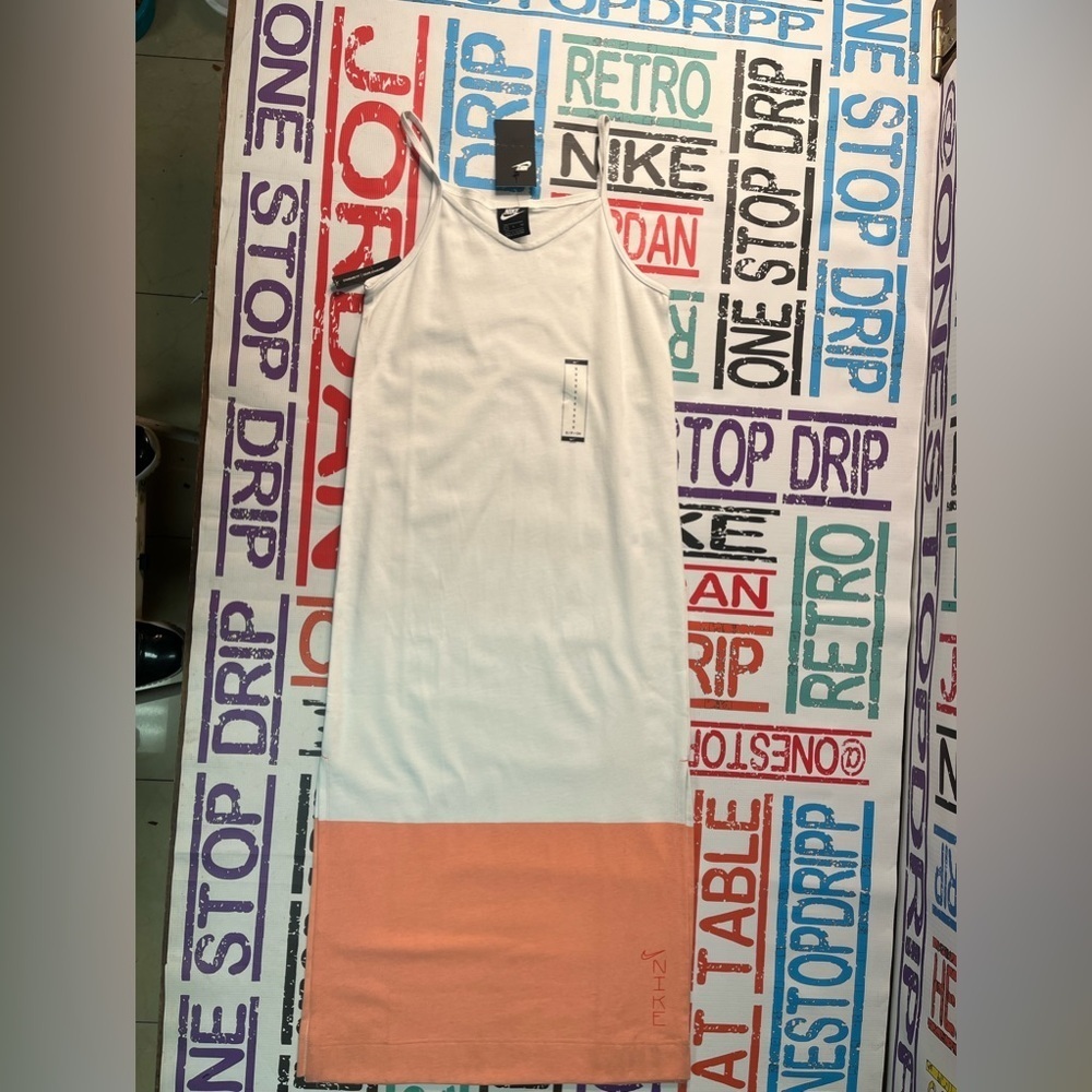 Nike sports wear women jersey dress Sz Small - Picture 2 of 9